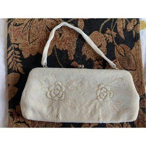 Vintage Bonwit Teller Beaded Beautiful Clutch Handbag